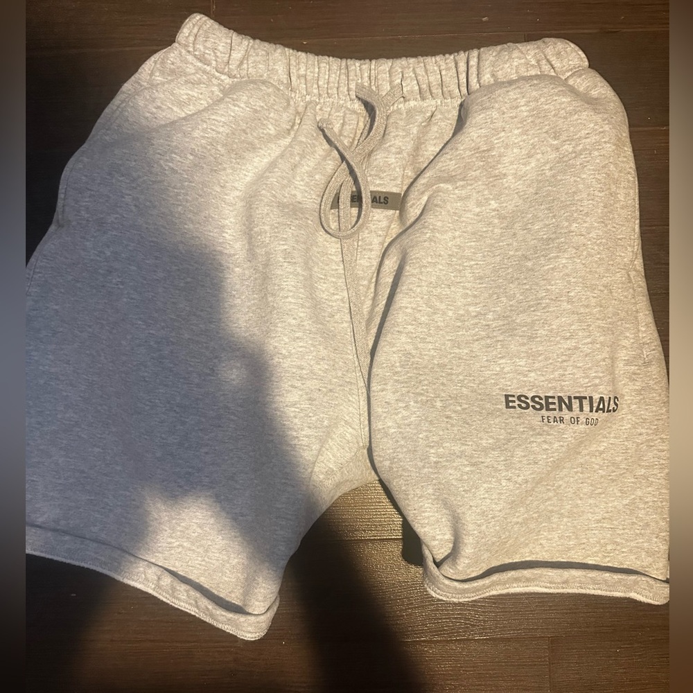 Essentials Fear Of God shorts 
Size XL selling it because way to big for me